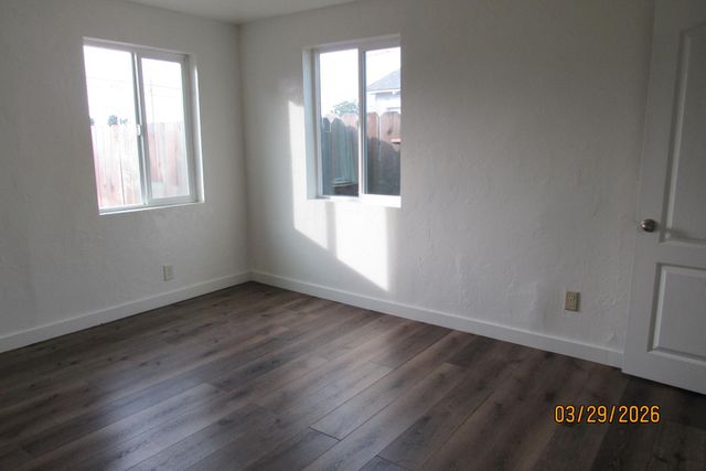 2134 whitcomb Way, Modesto, CA 95350