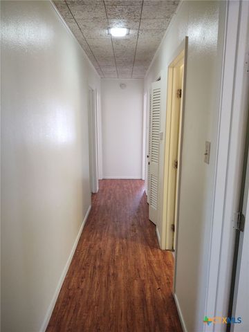 2112 N Interstate 35, San Marcos, TX 78666