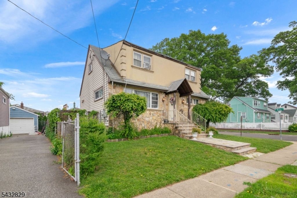 200 Bradford Ave, Linden City, NJ 07036 — photo 3
