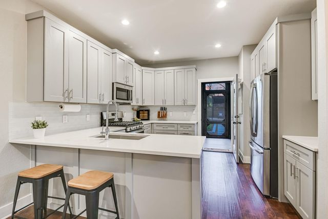 6310 Porter ST B, Austin, TX 78741