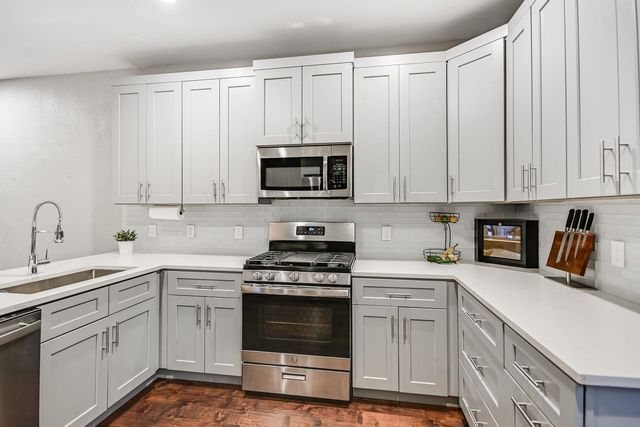 6310 Porter ST B, Austin, TX 78741