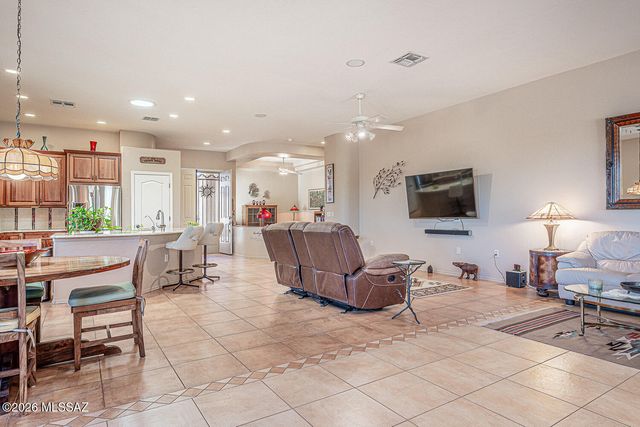 5108 S Vía Loma Verde, Green Valley, AZ 85622