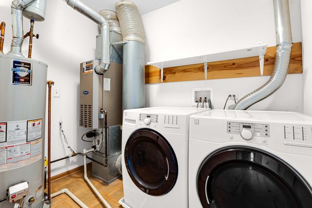 24135 W Walnut Circle, Plainfield, IL 60585