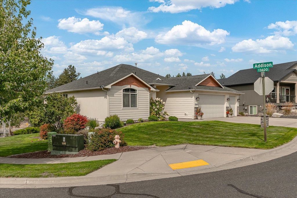 13603 N Mayfair Ln, Spokane, WA 99208 photo 2