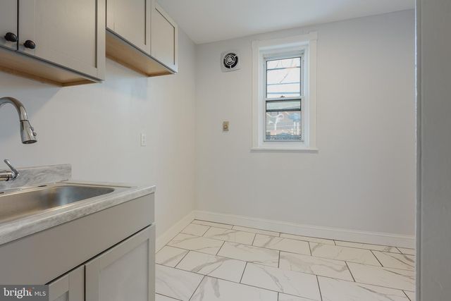 2661 N DOUGLAS ST, Philadelphia, PA 19132