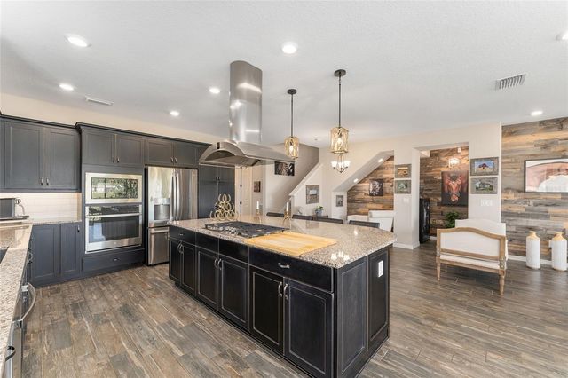 5565 NW 43RD LANE ROAD, Ocala, FL 34482