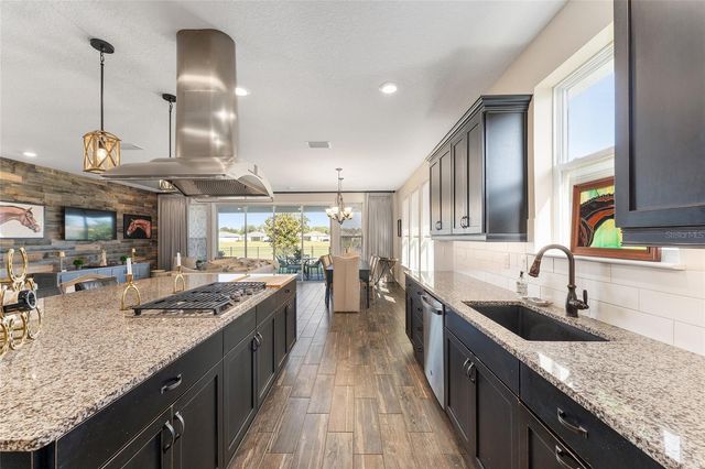 5565 NW 43RD LANE ROAD, Ocala, FL 34482