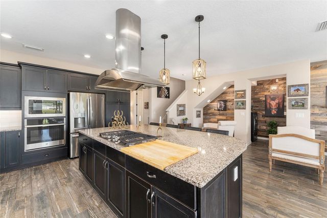 5565 NW 43RD LANE ROAD, Ocala, FL 34482