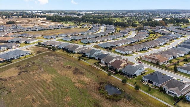 5565 NW 43RD LANE ROAD, Ocala, FL 34482