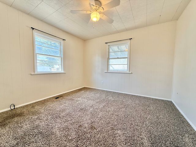 2544 Hope Street, Klamath Falls, OR 97603