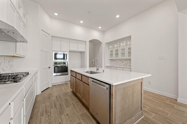 27011 West Rustlers Bend, Montgomery, TX 77316
