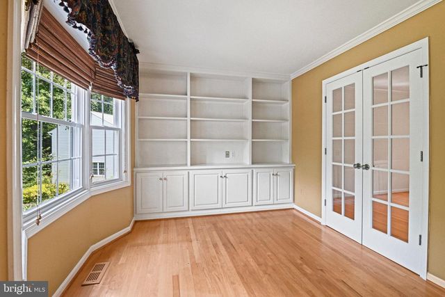 11919 LATIGO LN, Oakton, VA 22124