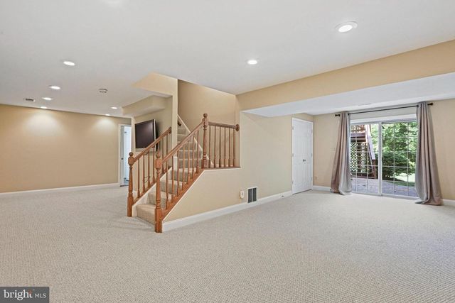 11919 LATIGO LN, Oakton, VA 22124