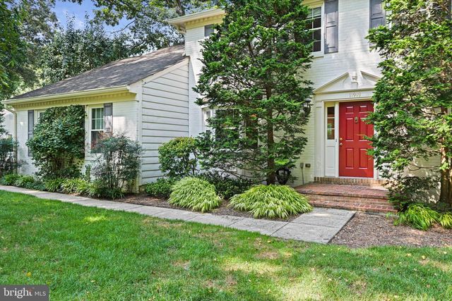 11919 LATIGO LN, Oakton, VA 22124