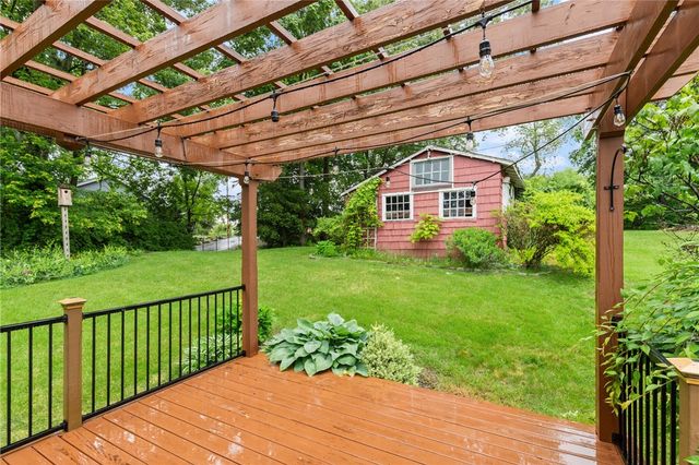 965 Greenville Avenue, Smithfield, RI 02828