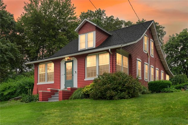 965 Greenville Avenue, Smithfield, RI 02828