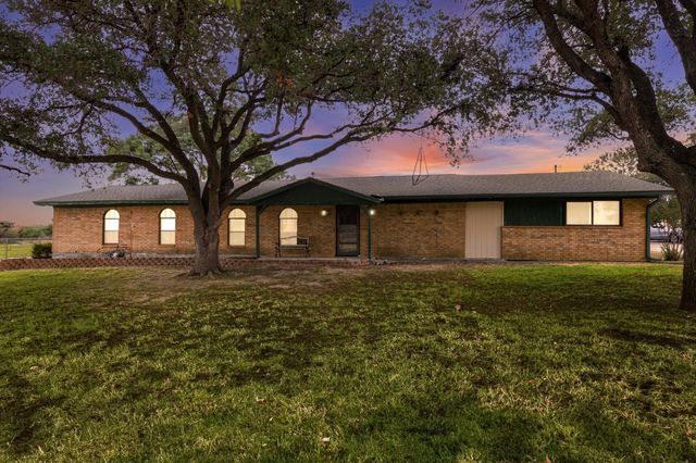 10138 Terrace Road, Sanger, TX 76266