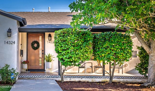 14322 Collins Street, Van Nuys, CA 91401