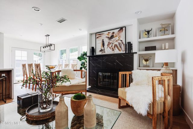 14322 Collins Street, Van Nuys, CA 91401