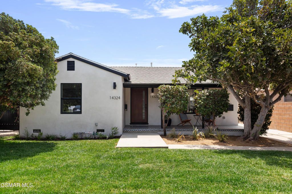 14322 Collins Street, Van Nuys, CA 91401