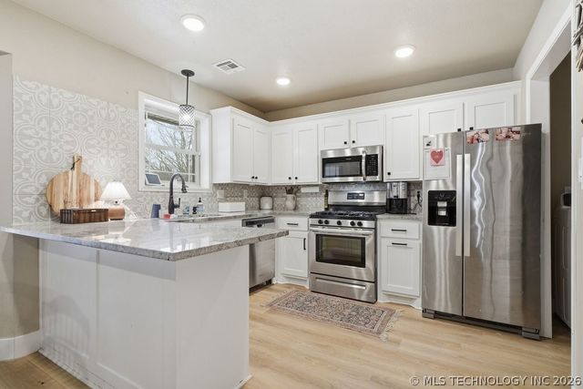 8558 E Melody Court, Claremore, OK 74019