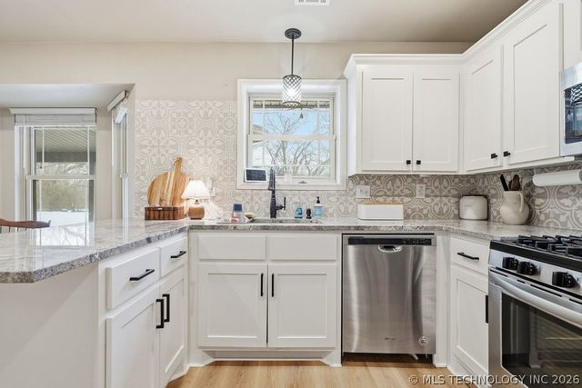 8558 E Melody Court, Claremore, OK 74019