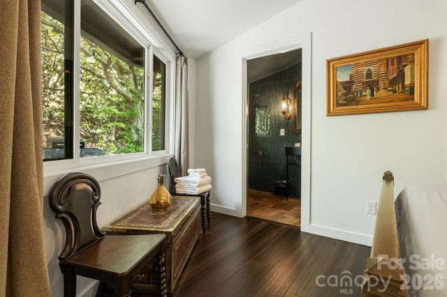 1 Patton Circle, Asheville, NC 28804