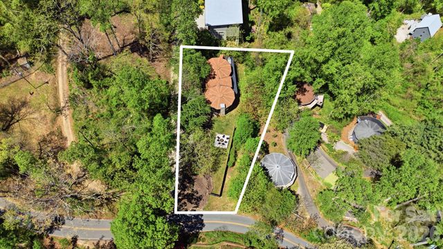 1 Patton Circle, Asheville, NC 28804