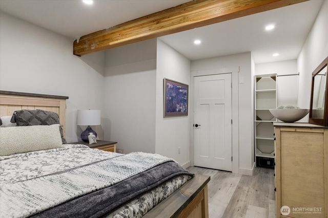 159 S Harrington Lagoon Road, Coupeville, WA 98239