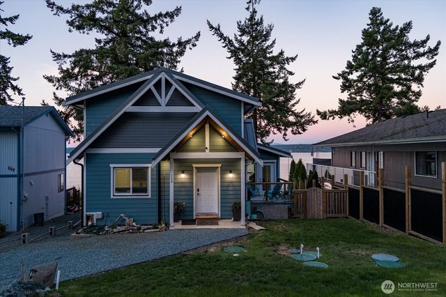 159 S Harrington Lagoon Road, Coupeville, WA 98239