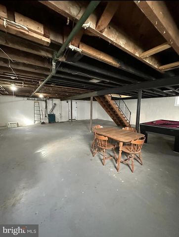 9904 HARFORD RD, Baltimore, MD 21234