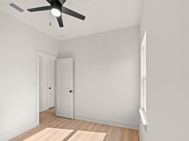 2411 E 16th Street, Panama City, FL 32405