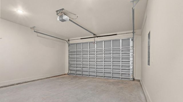 2411 E 16th Street, Panama City, FL 32405