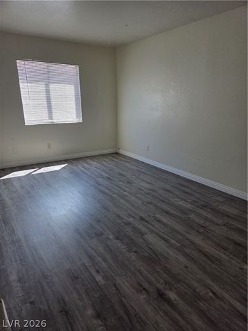 6553 McRae 201, Las Vegas, NV 89108
