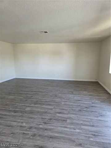 6553 McRae 201, Las Vegas, NV 89108