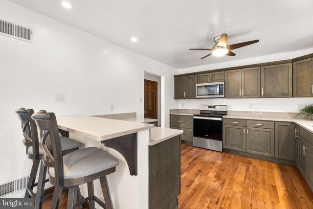 1888 JASMINE CT, Sykesville, MD 21784