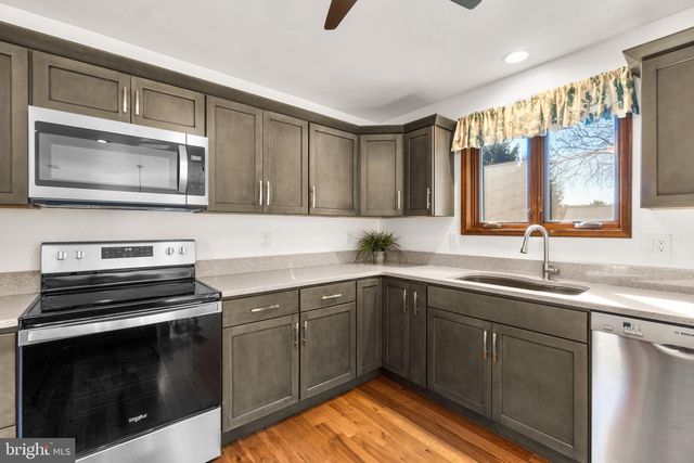 1888 JASMINE CT, Sykesville, MD 21784