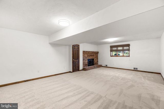 1888 JASMINE CT, Sykesville, MD 21784