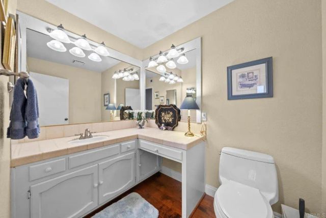 1450 Hidden Mesa Trail, El Cajon, CA 92019