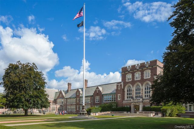 15 Meadow Avenue 6, Bronxville, NY 10708