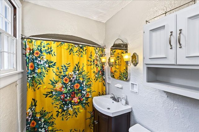 8 Rockland Court, Frankfort, KY 40601