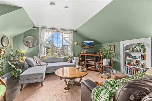 3116 3118 N 8th Street, Tacoma, WA 98406