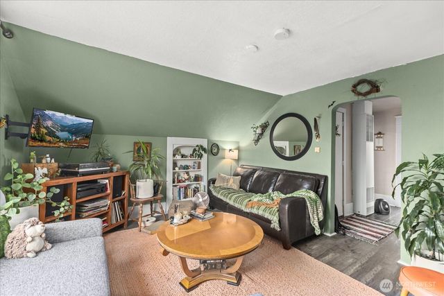 3116 3118 N 8th Street, Tacoma, WA 98406