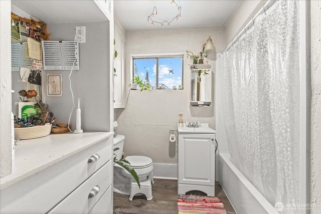 3116 3118 N 8th Street, Tacoma, WA 98406