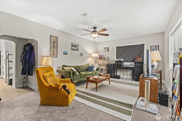 3116 3118 N 8th Street, Tacoma, WA 98406