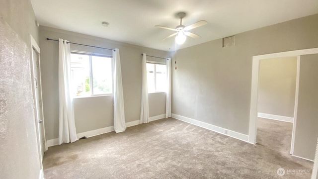 3116 3118 N 8th Street, Tacoma, WA 98406