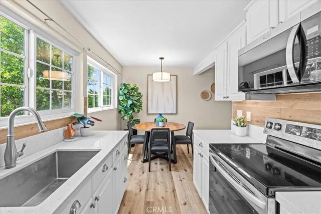 208 Springview, Irvine, CA 92620