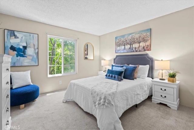 208 Springview, Irvine, CA 92620