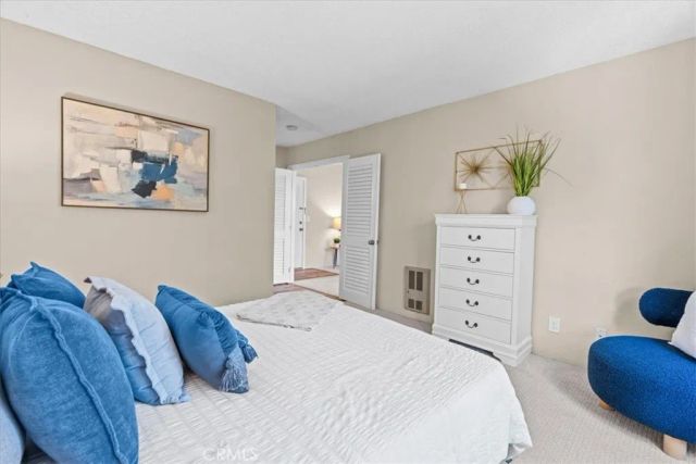 208 Springview, Irvine, CA 92620