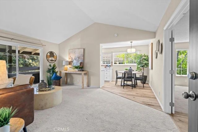 208 Springview, Irvine, CA 92620